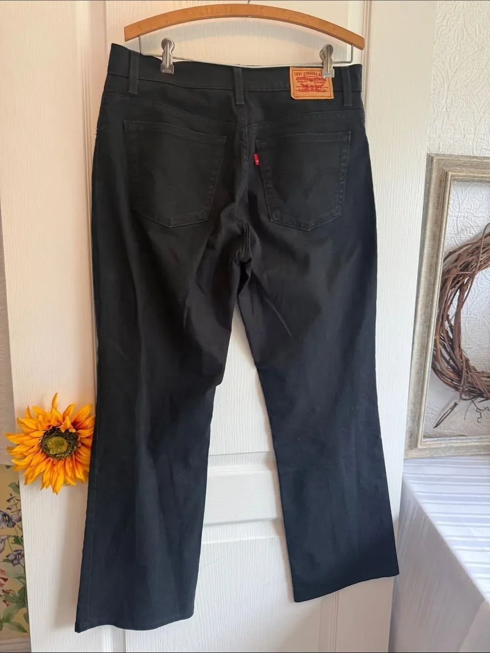 Women’s 550 Relaxed Black Bootcut Jeans - 12 - Great Condition